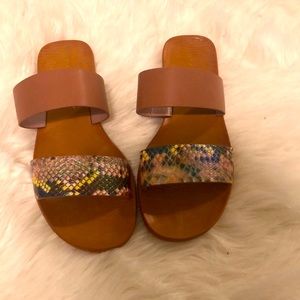 Summer sandals